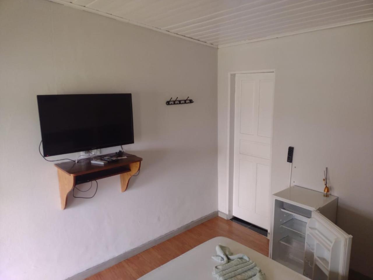Iate Clube Rio Verde - Ilha Comprida Кананея Экстерьер фото